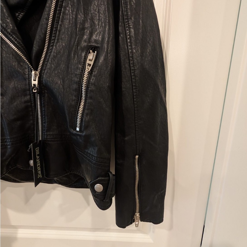 NWT Blank NYC Black Faux Leather Bomber w/detachable hood - L - Picture 5 of 7